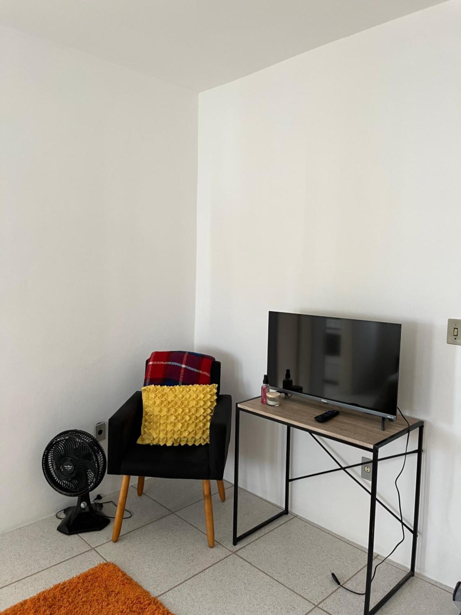 ペロタスLoft Na Rua Goncalves Chavesアパートメント エクステリア 写真